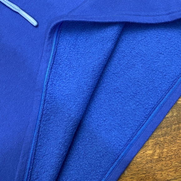 UNDER ARMOUR Cropped Sweatshirt Hoodie - Picture 9 of 10